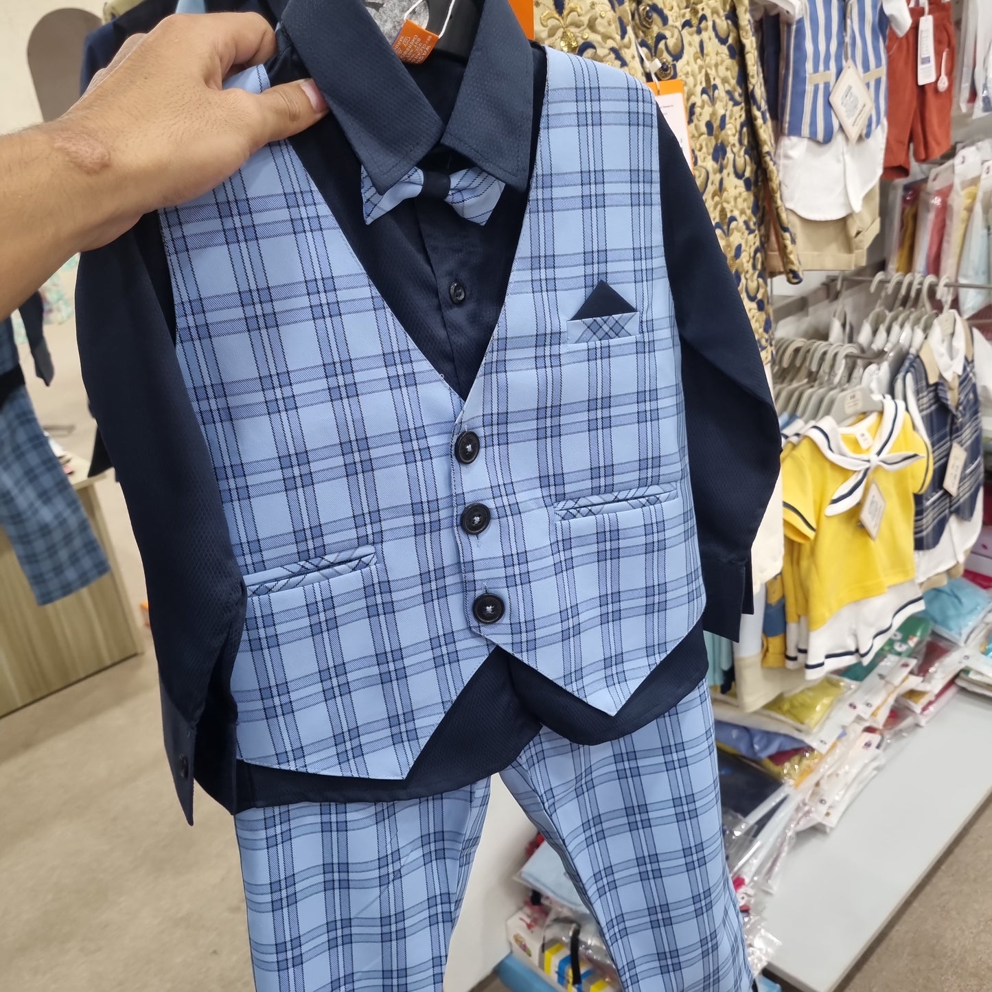 kid 1 party wear suit with bow tie.