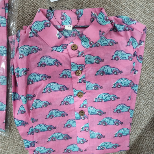 Green car print pink kurta pyjama