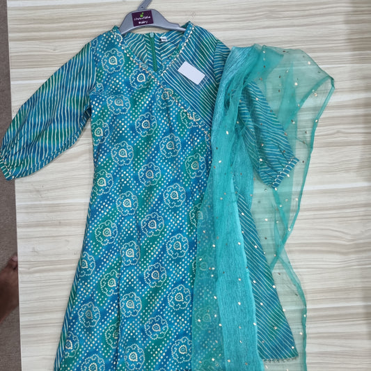 Girls muslin sky blue party kurta set with duppata