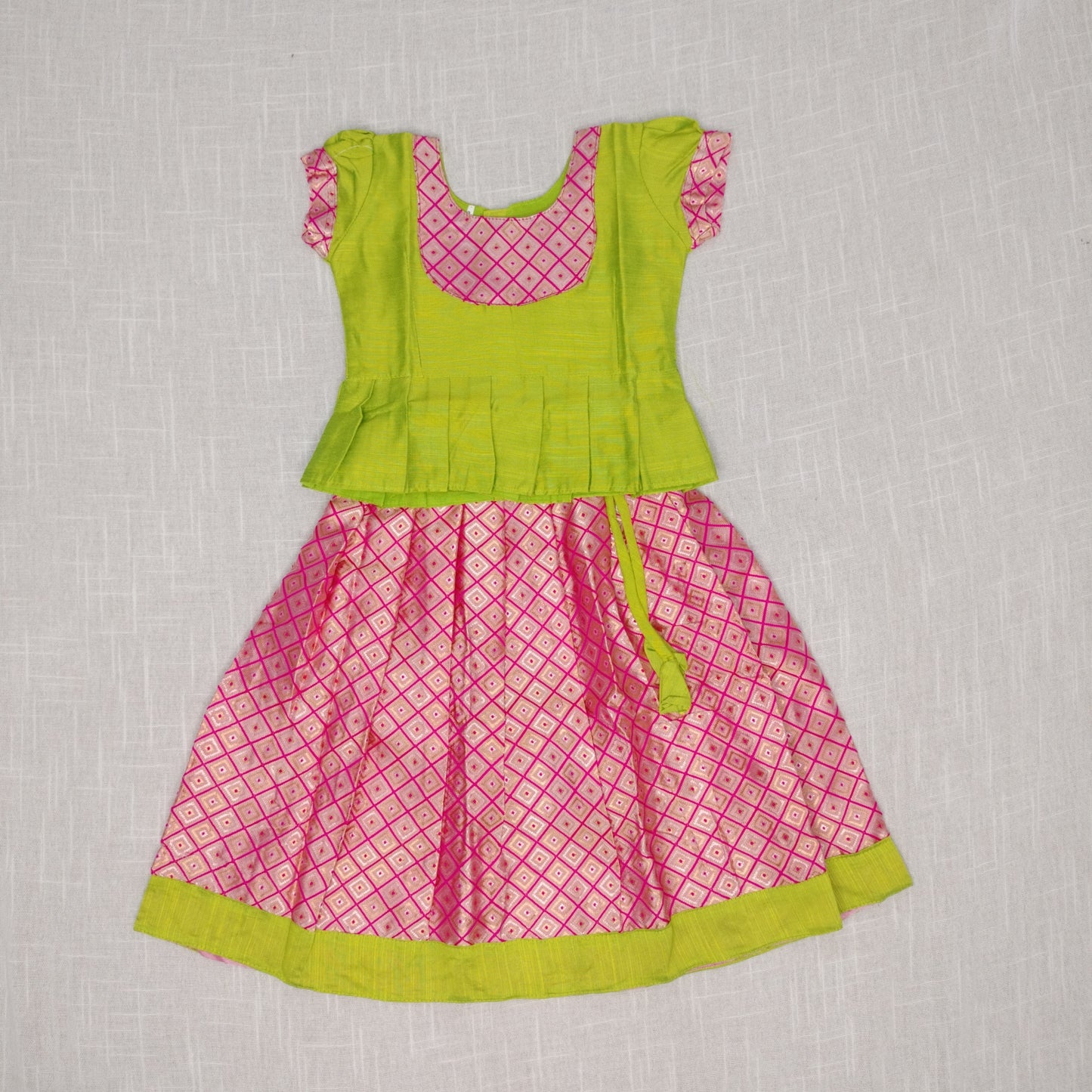 Pink and green Aparna set