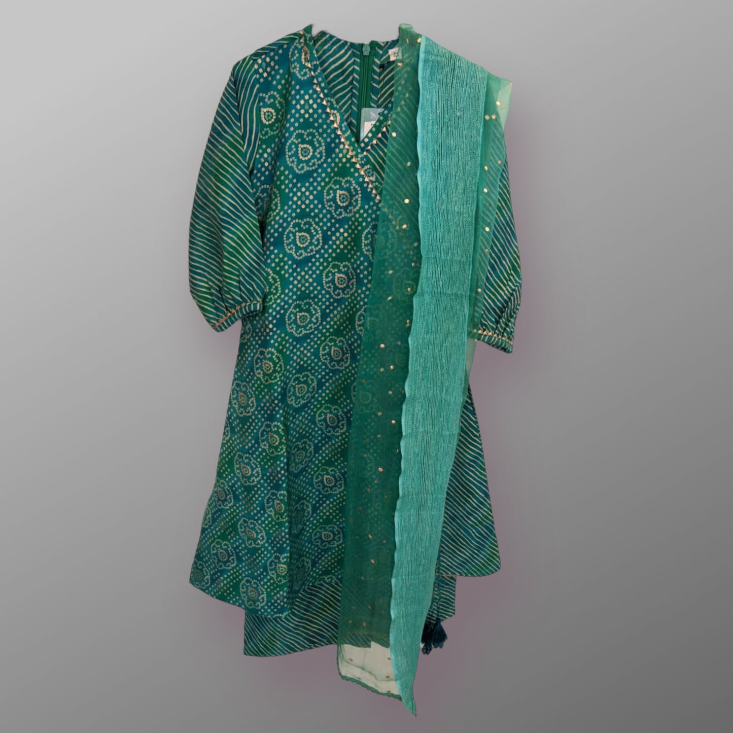 Green colour muslin kurta set with dupatta