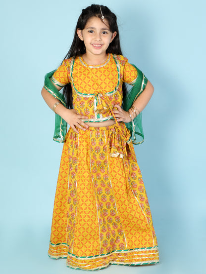 Girls Yellow-green Block Printed Lehenga Choli with duppta