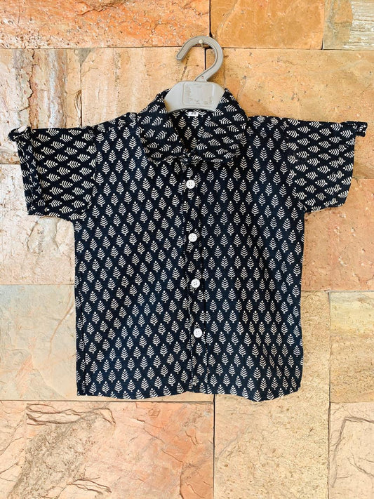 Black and white kurta shirt for boys