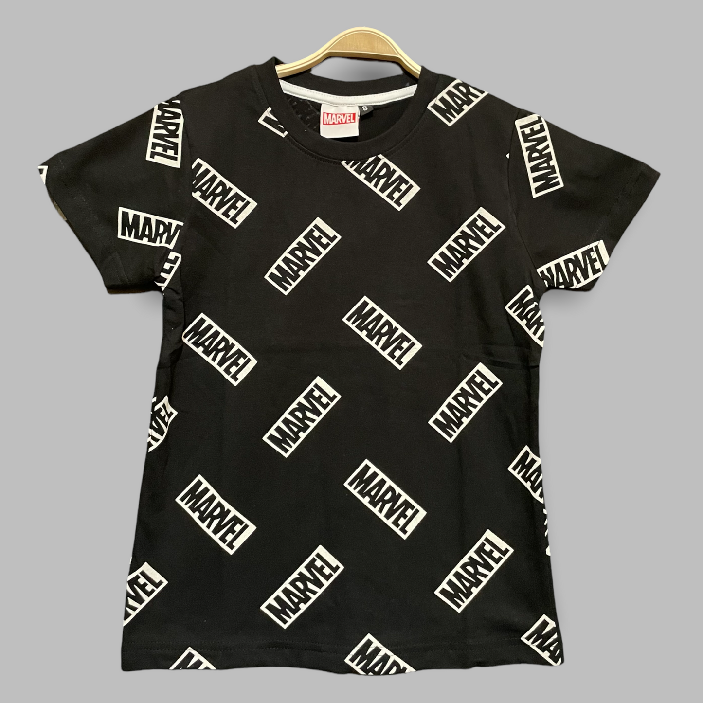 Boys Marvel print T-shirt Black